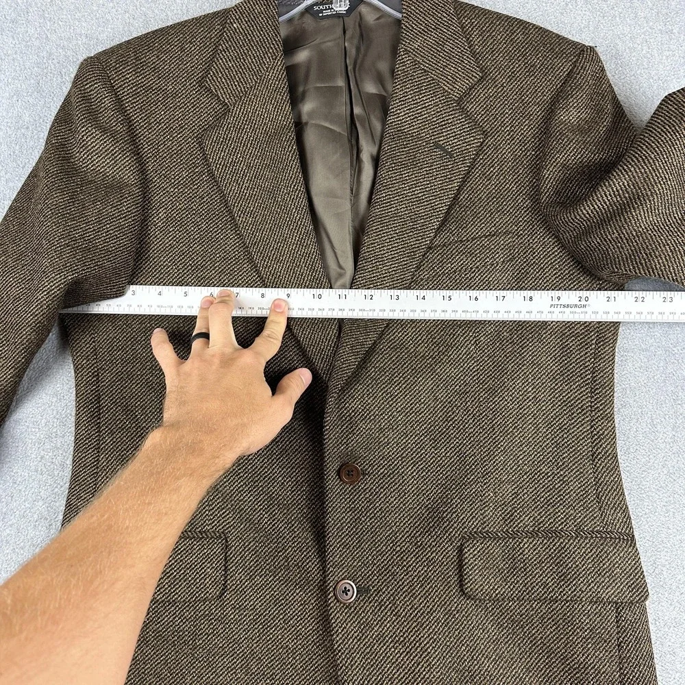 Vintage Southwick Blazer Mens 42R Brown Herringbone Wool Sport Coat Jacket USA